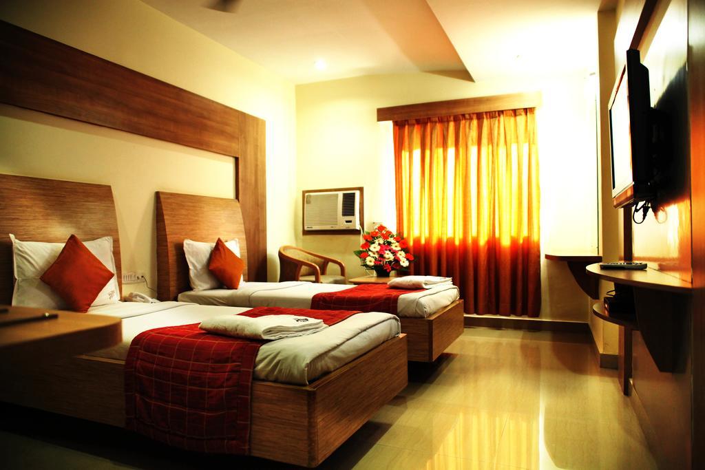 Hotel Sooriya Residency Chennai Extérieur photo