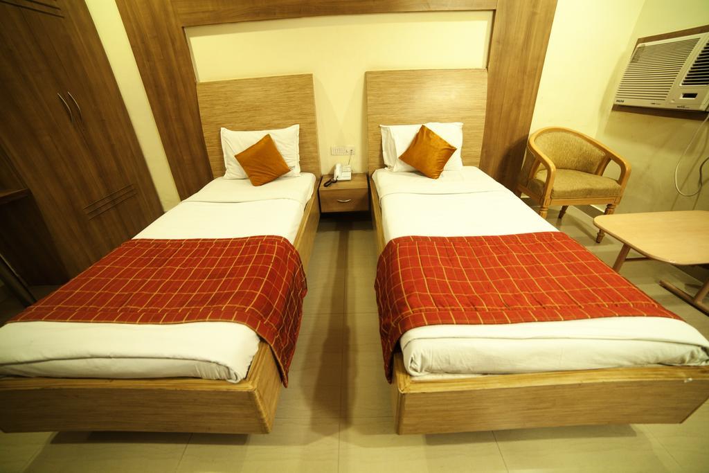 Hotel Sooriya Residency Chennai Chambre photo