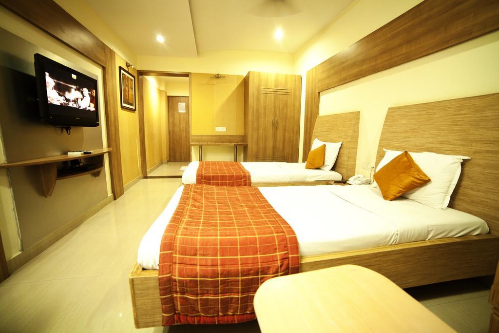 Hotel Sooriya Residency Chennai Chambre photo